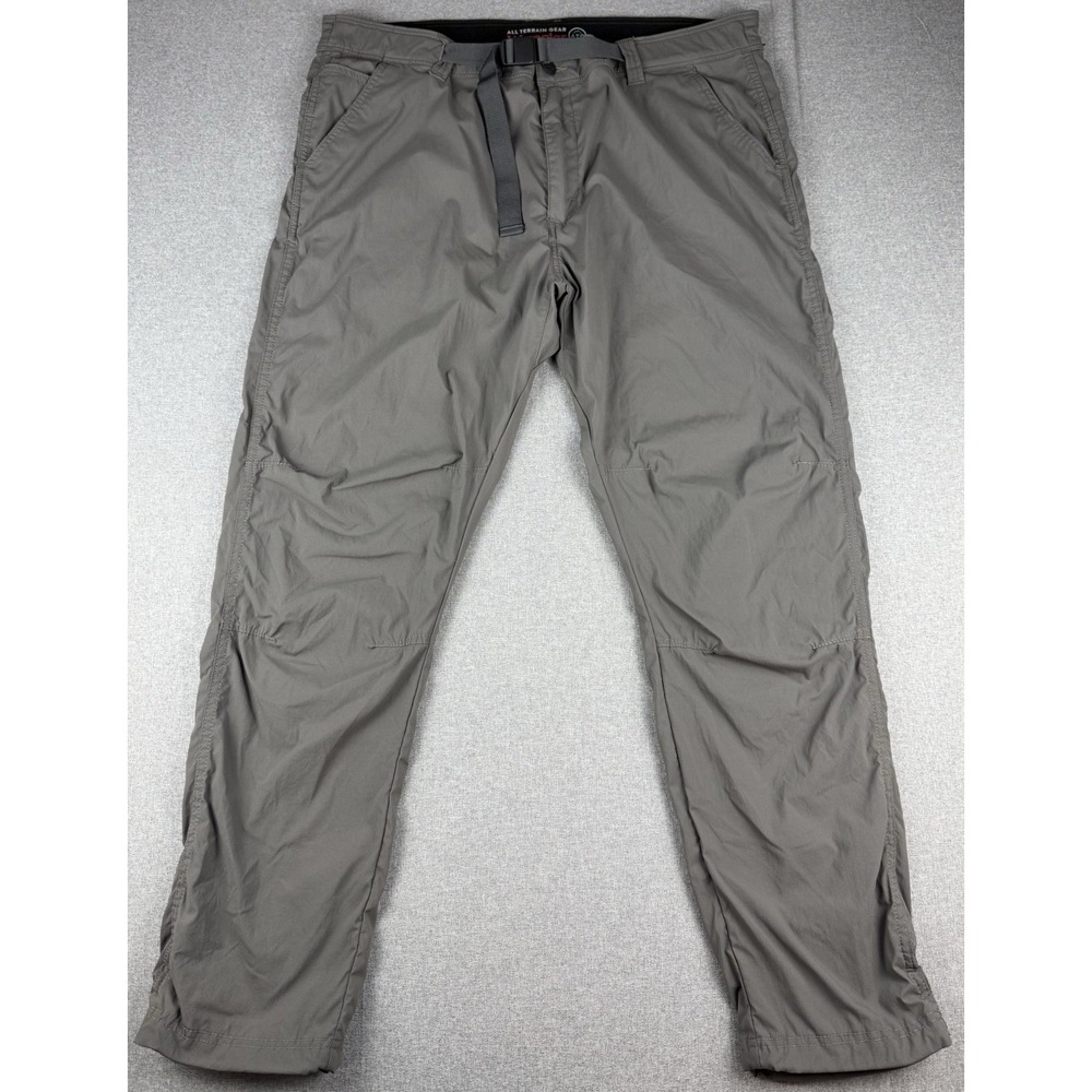 Wrangler ATG Mens 40x30 Gray Outdoor Hiking Pants Stretch Nylon Belted Cargo